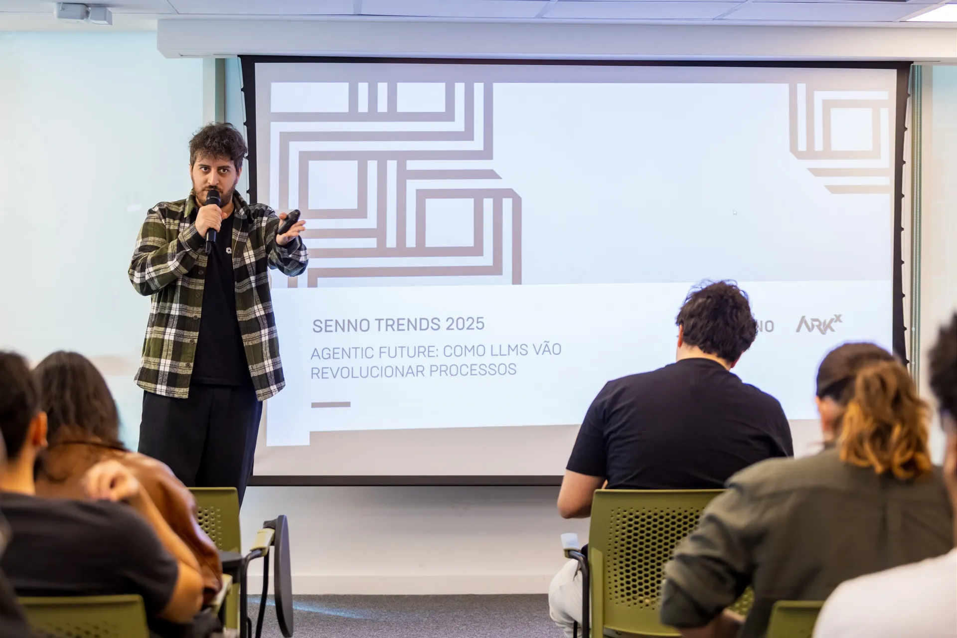 Conecta Labs