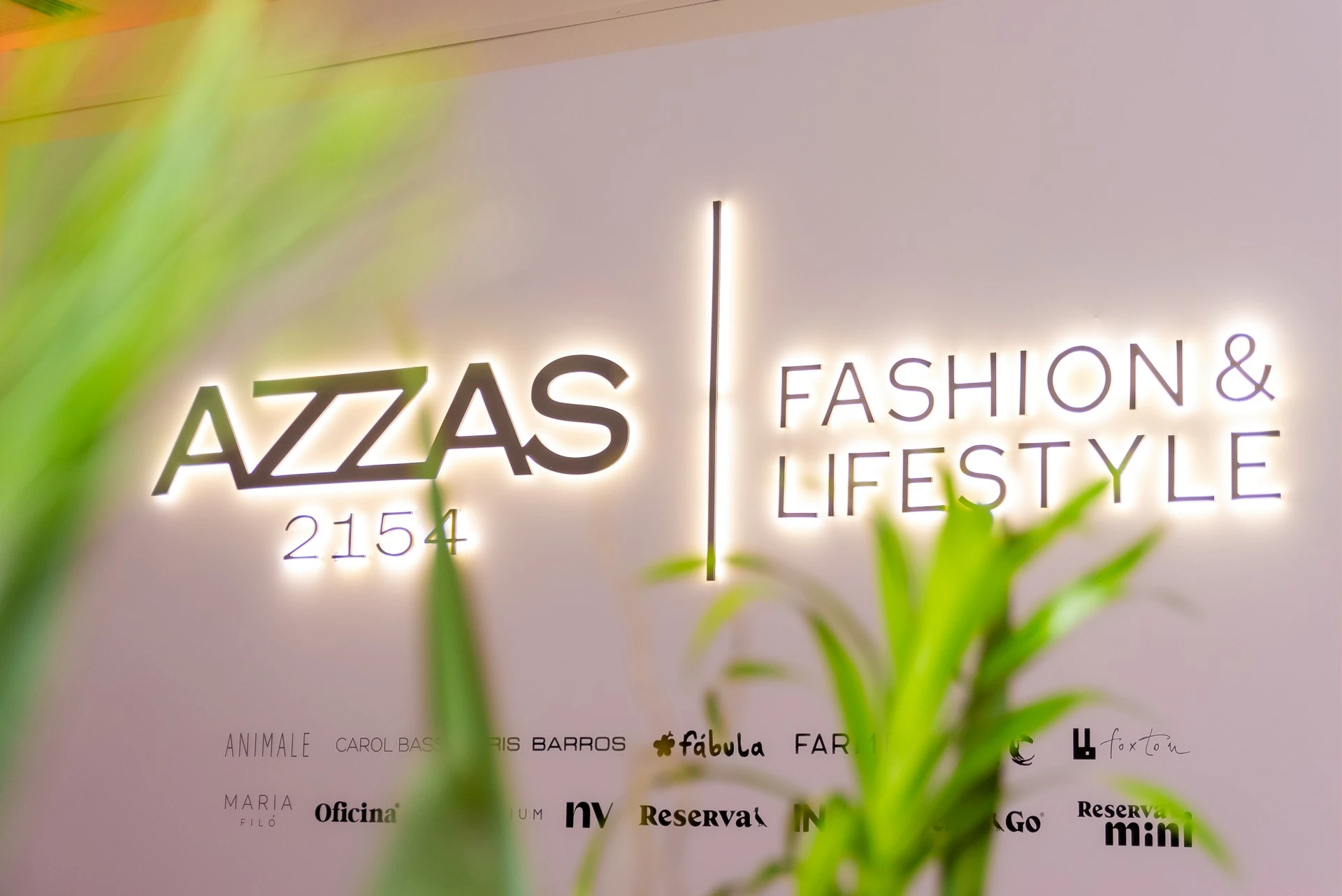 Abertura da Convenção de Fornecedores Azzas 2026 - Placar decorativo do evento
